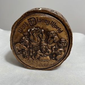 Vintage 1970s Walt Disney World Country Bears Jamboree Treasure Craft Bank.